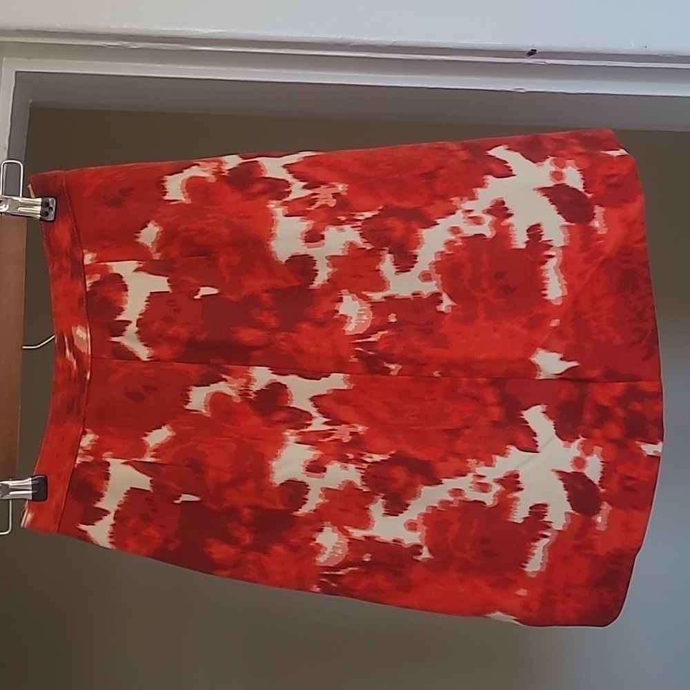 J.Crew Red & Cream Floral Wool A-Line Button Skirt Women’s 00 - Picture 7 of 15
